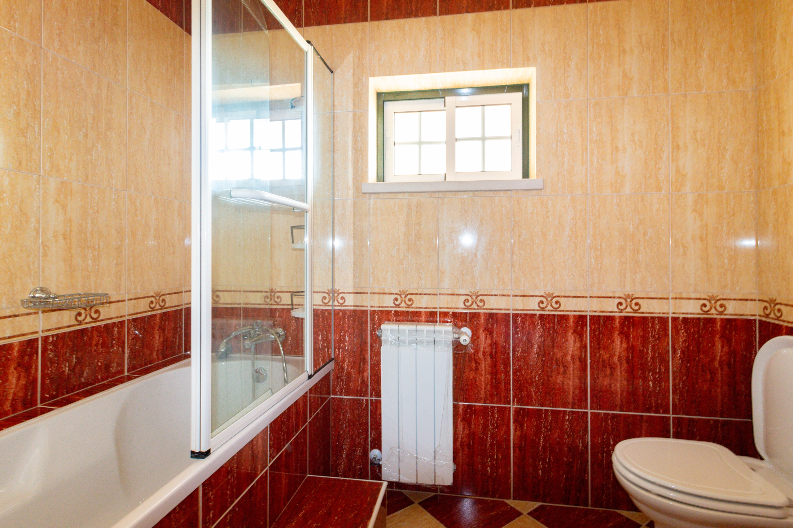 Moradia para Restaurar T4