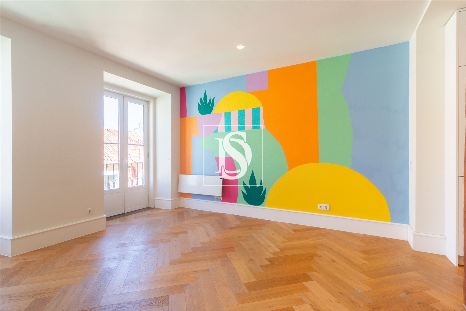 Venda de Apartamento T1 renovado com muita luz em Lisboa